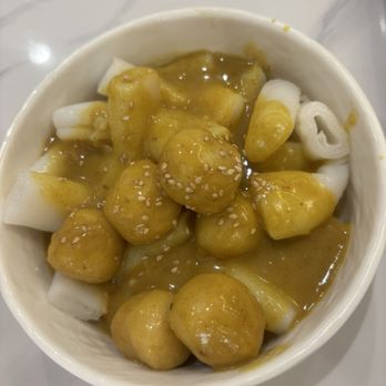 Uncle Cha Fusion Cafe - Rice rolls and fish ball with curry sauce - Asian Fusion Near Me - Milpitas, California Uncle Cha Fusion Cafe - Rice rolls and fish ball with curry sauce - Asian Fusion Near Me - Milpitas, California