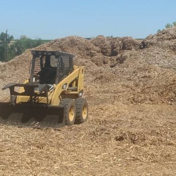 Moonlight Landscape Services - Wood Recycling - Landscaping Near Me - Milliken, Colorado Moonlight Landscape Services - Wood Recycling - Landscaping Near Me - Milliken, Colorado