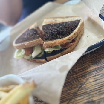 Playa Provisions - Sad blta - New American Near Me - Los Angeles, California