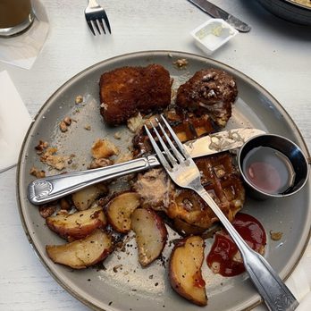 Clear Sky on Park - Chicken and Maple Glazed Chicken & Waffles - New American Near Me - Seminole, Florida Clear Sky on Park - Chicken and Maple Glazed Chicken & Waffles - New American Near Me - Seminole, Florida