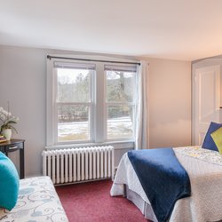 Deerfield Health Retreat & Spa - Full Guestroom