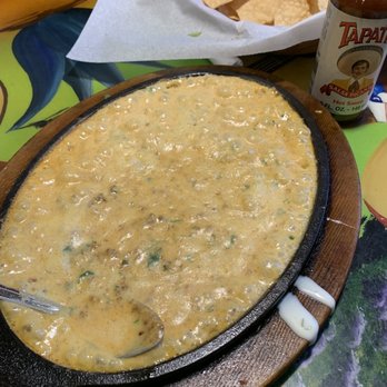 El Tapatio - Queasy con chorizo - Mexican Near Me - Page, Arizona