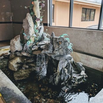 Number One China Buffet - Fountain by the entrance - Chinese Near Me - Anniston, Alabama
