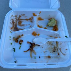 La Esquina Del Sabor - Delicious! Carnita tacos with the green salsa were the best - although the chicken tacos were good as well.  Homemade corn tortillas too!