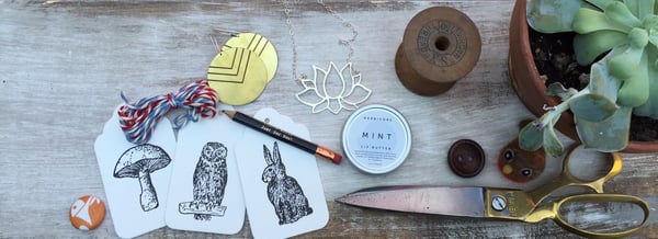 Little Button Craft by null