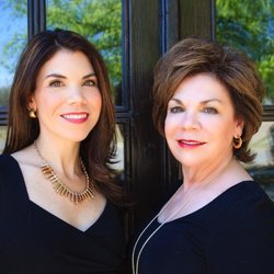 Cindy & Keeli Hand
