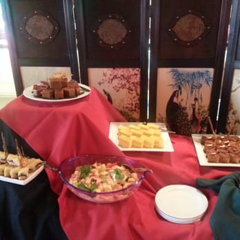 Wasis Restaurant - a variety of appetizers on a table - Sri Lankan Near Me - Edmonton, Alberta Wasis Restaurant - a variety of appetizers on a table - Sri Lankan Near Me - Edmonton, Alberta