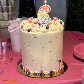 Mil Colibris - Funfetti birthday cake - Breakfast & Brunch Near Me - Highland Park, Illinois Mil Colibris - Funfetti birthday cake - Breakfast & Brunch Near Me - Highland Park, Illinois