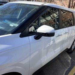 Hertz Rent A Car - Clean, new vehicle!