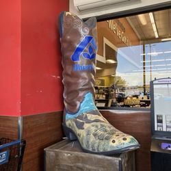 Albertsons - Giant Boot at Entrance