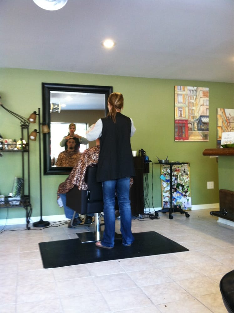 CUTTIN UP 123 Lee St, Carrollton, Hair Salons Phone