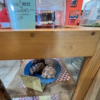 Grateful Bread - Best cookies - Bakeries Near Me - Cloverdale, Oregon