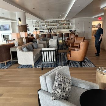 BRENTON HOTEL - Updated January 2026 - 51 Photos & 36 Reviews - 31