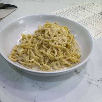 Pasta Corner - Spaghetti Cacio E PepeSpaghetti - Pasta Shops Near Me - Los Angeles, California Pasta Corner - Spaghetti Cacio E PepeSpaghetti - Pasta Shops Near Me - Los Angeles, California