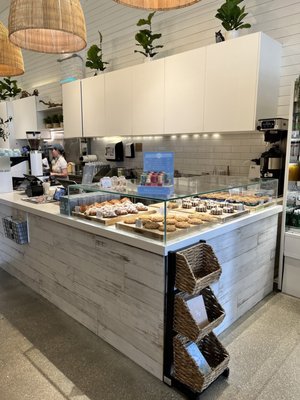 Pura Vida Miami by null