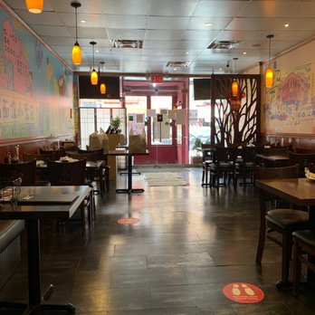 E Noodle - Inside - Noodles Near Me - Brooklyn, New York