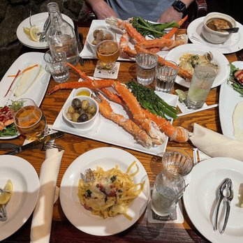 Glacier BrewHouse - Feast! - American Near Me - Anchorage, Alaska