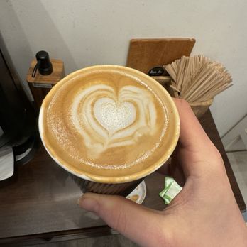 DUA DC Coffee - Almond Milk Latte - Coffee & Tea Near Me - Washington, DC, District of Columbia