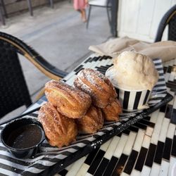 Lola's Street Kitchen - Churros! I die!