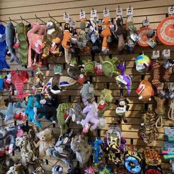 Three Dog Bakery - Toys - Pet Stores Near Me - Sewickley, Pennsylvania Three Dog Bakery - Toys - Pet Stores Near Me - Sewickley, Pennsylvania