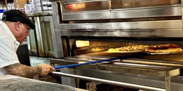 Virtuoso Pizzeria by David Losole by null