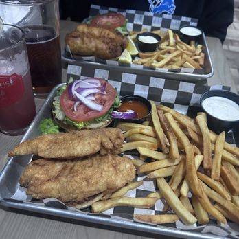 Firehouse Pub & Grill - Fish Sammie & chicken Sammie - American Near Me - Wyandotte, Michigan Firehouse Pub & Grill - Fish Sammie & chicken Sammie - American Near Me - Wyandotte, Michigan