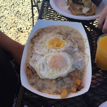 Bread & Butter - White trash fries - Food Trucks Near Me - Blairsden, California