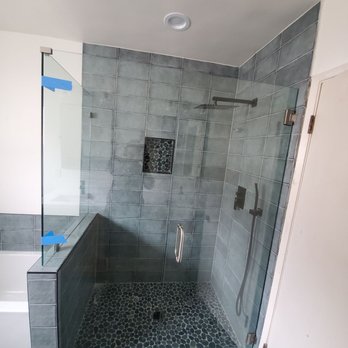 Brandon Fisher Construction - Completed main shower with shower glass - General Contractors Near Me Brandon Fisher Construction - Completed main shower with shower glass - General Contractors Near Me