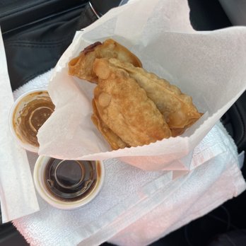 Poke Chop - 5 gyoza with sauces. - Poke Near Me - Encinitas, California Poke Chop - 5 gyoza with sauces. - Poke Near Me - Encinitas, California