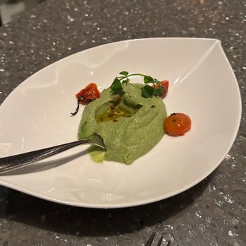 Potente - Zucchini Hummus w/ Bread Service - Italian Near Me - Houston, Texas Potente - Zucchini Hummus w/ Bread Service - Italian Near Me - Houston, Texas
