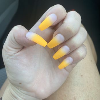 Luxe Nail Bar - Nail Salons Near Me - Henderson, Nevada