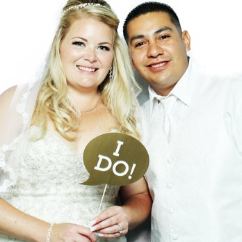 Future Photo Booths - Wedding Photo Booth in Sacramento - Photo Booth Rentals Near Me - Fairfield, California Future Photo Booths - Wedding Photo Booth in Sacramento - Photo Booth Rentals Near Me - Fairfield, California