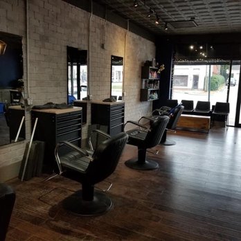 12K Salon - Stylist area - Hair Salons Near Me - Auburn, Alabama 12K Salon - Stylist area - Hair Salons Near Me - Auburn, Alabama