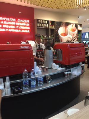 Caffè Kimbo by null
