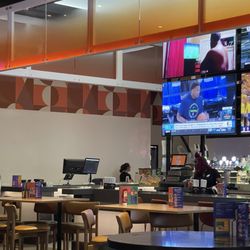 Dave & Buster's