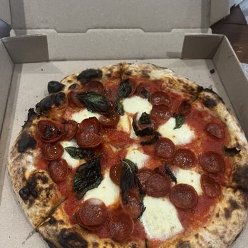 Anello - Margherita Pizza w/ pepperoni - Pizza Near Me - Tucson, Arizona