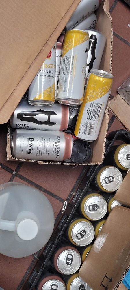 Social spots from Neighborhood Liquor Mart