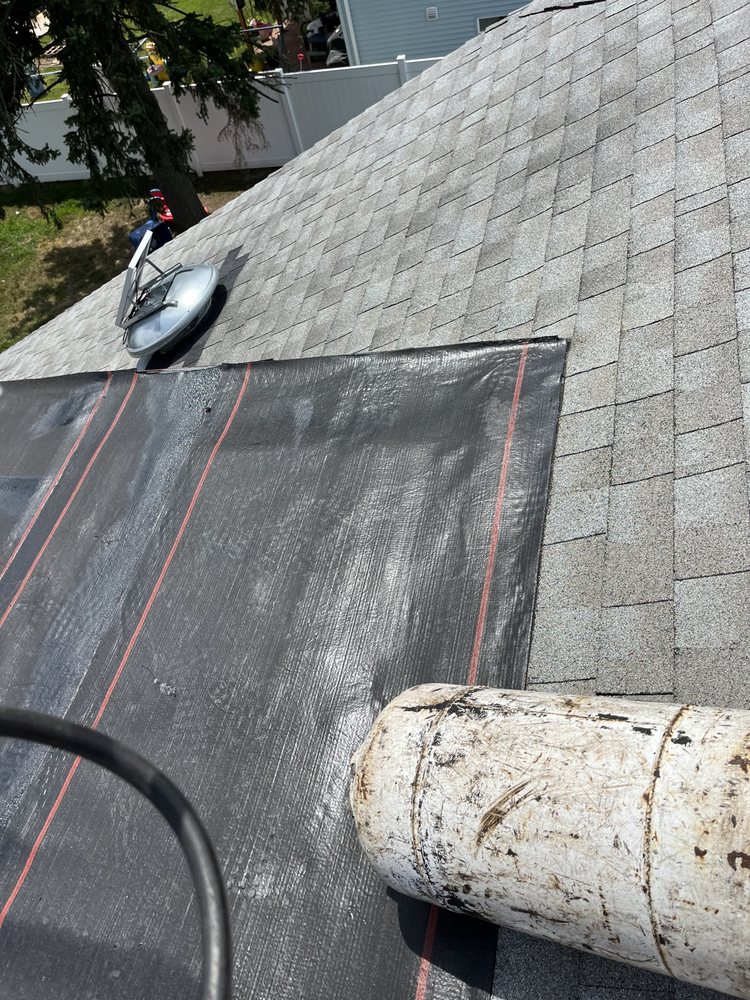 Slide of F&M Contractors