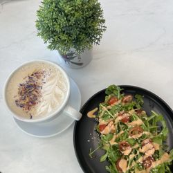 Ladder Coffee Roasters - London Fog With Avocado Toast.