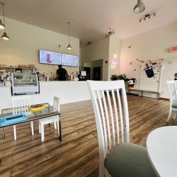 Sweet Mouse Cafe - Interior