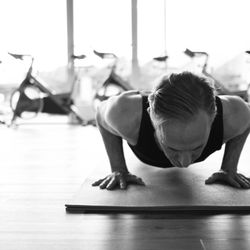 Red Monkey Studio - Yoga