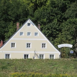 Gasthaus mit Pension Zum Schwan