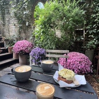 Cafe 23 - Coffee & Tea Near Me - Toronto, Ontario
