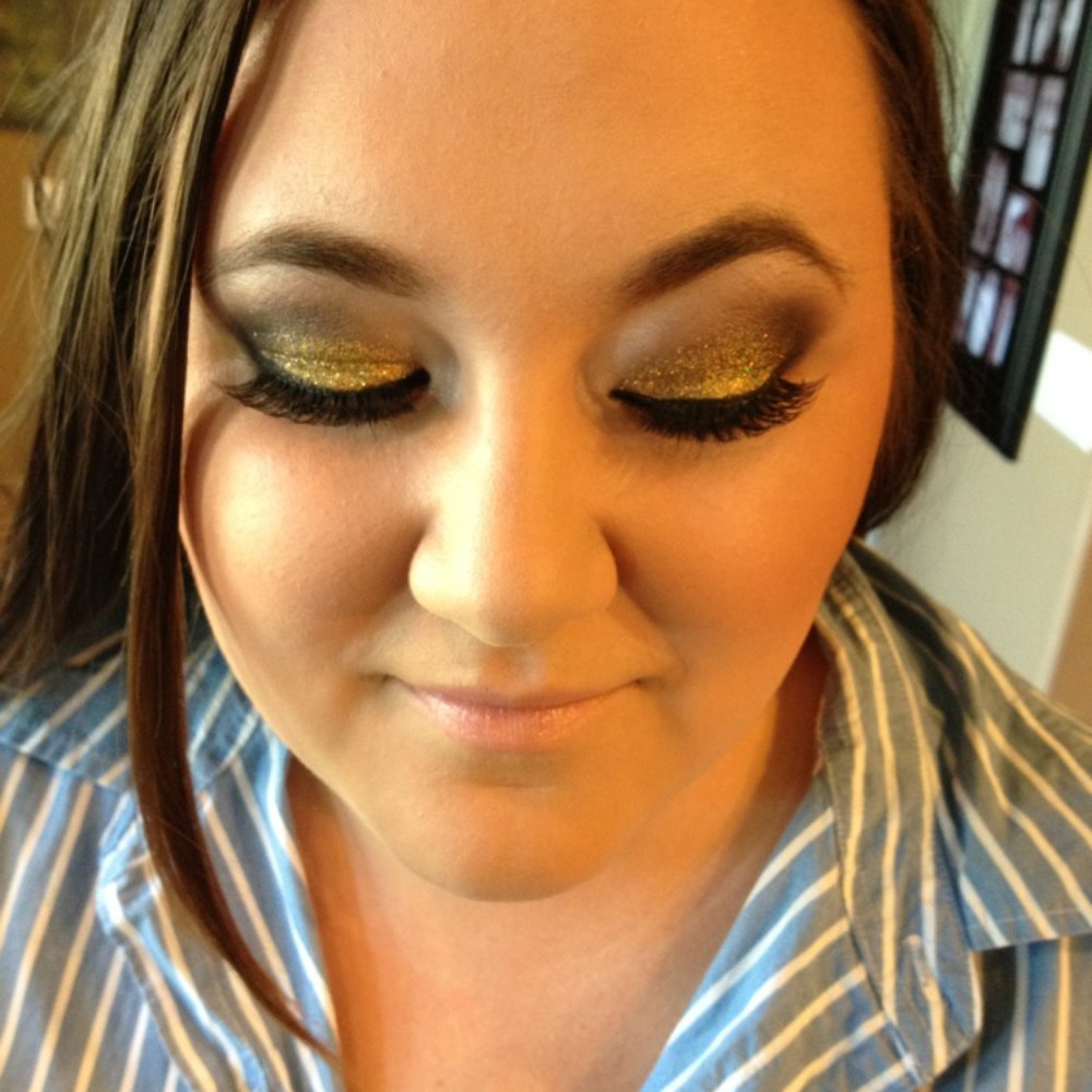 Lindsey Behrens - Eye makeup by lindsey - Makeup Artists Near Me Lindsey Behrens - Eye makeup by lindsey - Makeup Artists Near Me