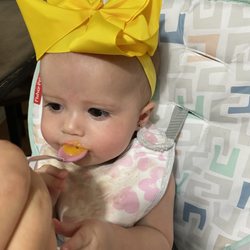 Wiggles and Giggles - Miss Lisa provides all baby food and it's all organic.
