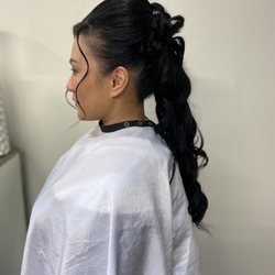 Hair Studio 28 - Side view