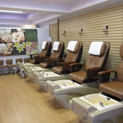 Nail Spa - Pedicure Spa Wall