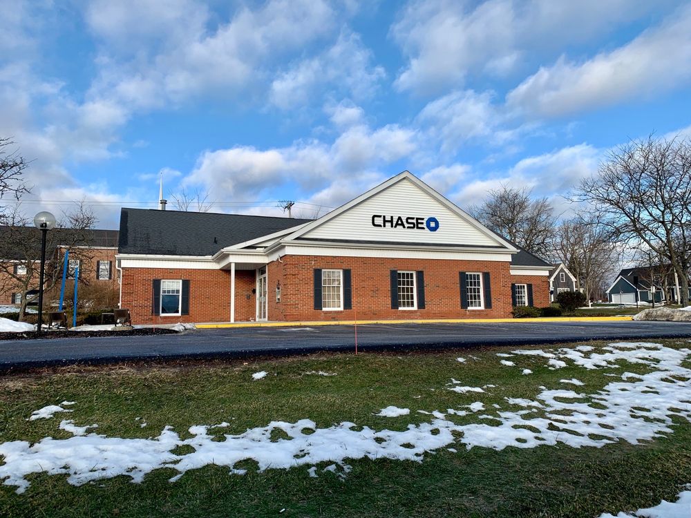 CHASE BANK Updated September 2024 136 W Streetsboro St, Hudson