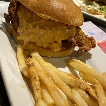 Ruby Tuesday Hawaii - Windward Mall - Bars Near Me - Kaneohe, Hawaii Ruby Tuesday Hawaii - Windward Mall - Bars Near Me - Kaneohe, Hawaii