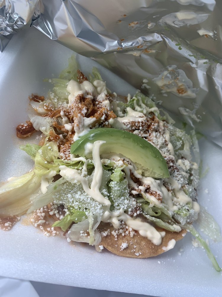Taco Riendo Food Collective Logo